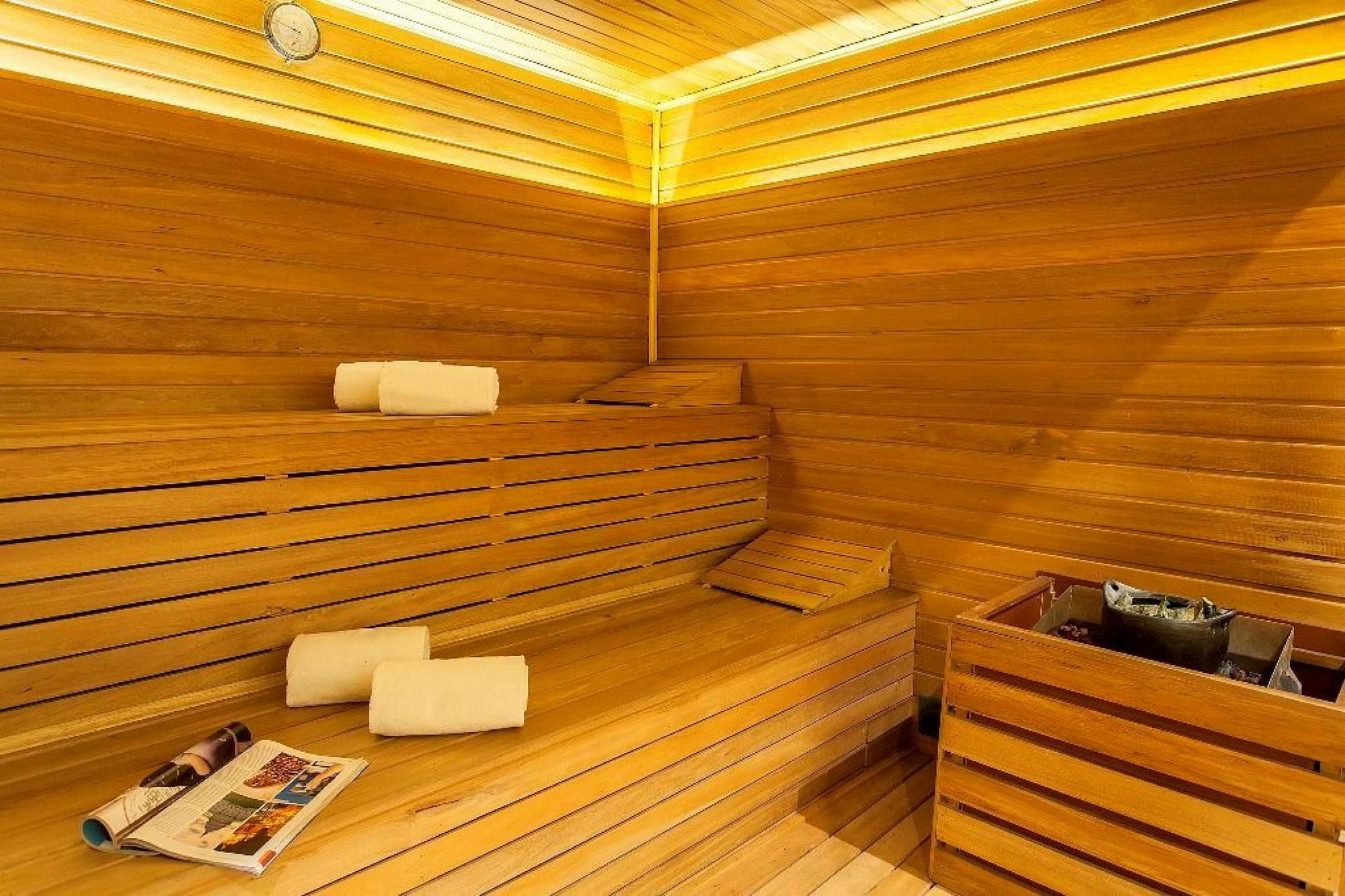 Movich Buro 26 Hotel Bogotá Eksteriør billede Sauna